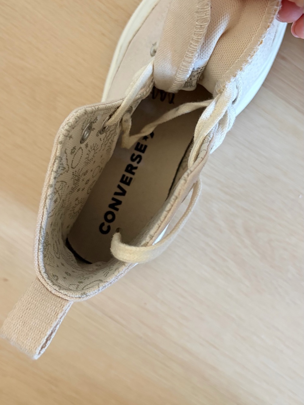 Converse Beige High-Top Platform Run Star Hike Sneakers - Picture 5 of 6